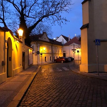 Old Town Basement Appartement Praag Buitenkant foto